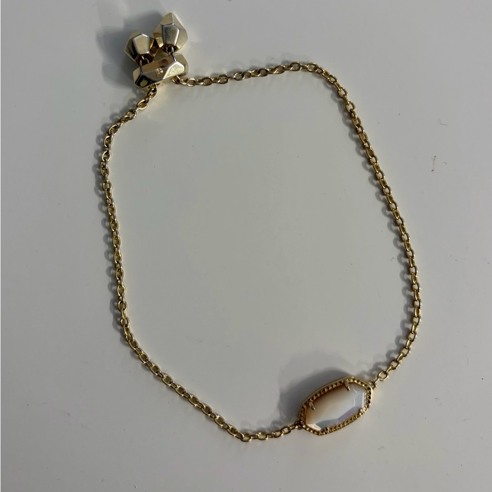 Kendra Scott Elaina Gold Chain Bracelet with Ivory Mother of Pearl Stone (June)